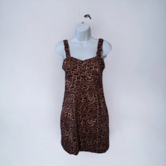 Zara Dresses & Skirts - Zara Leopard Print Bodycon Mini Dress